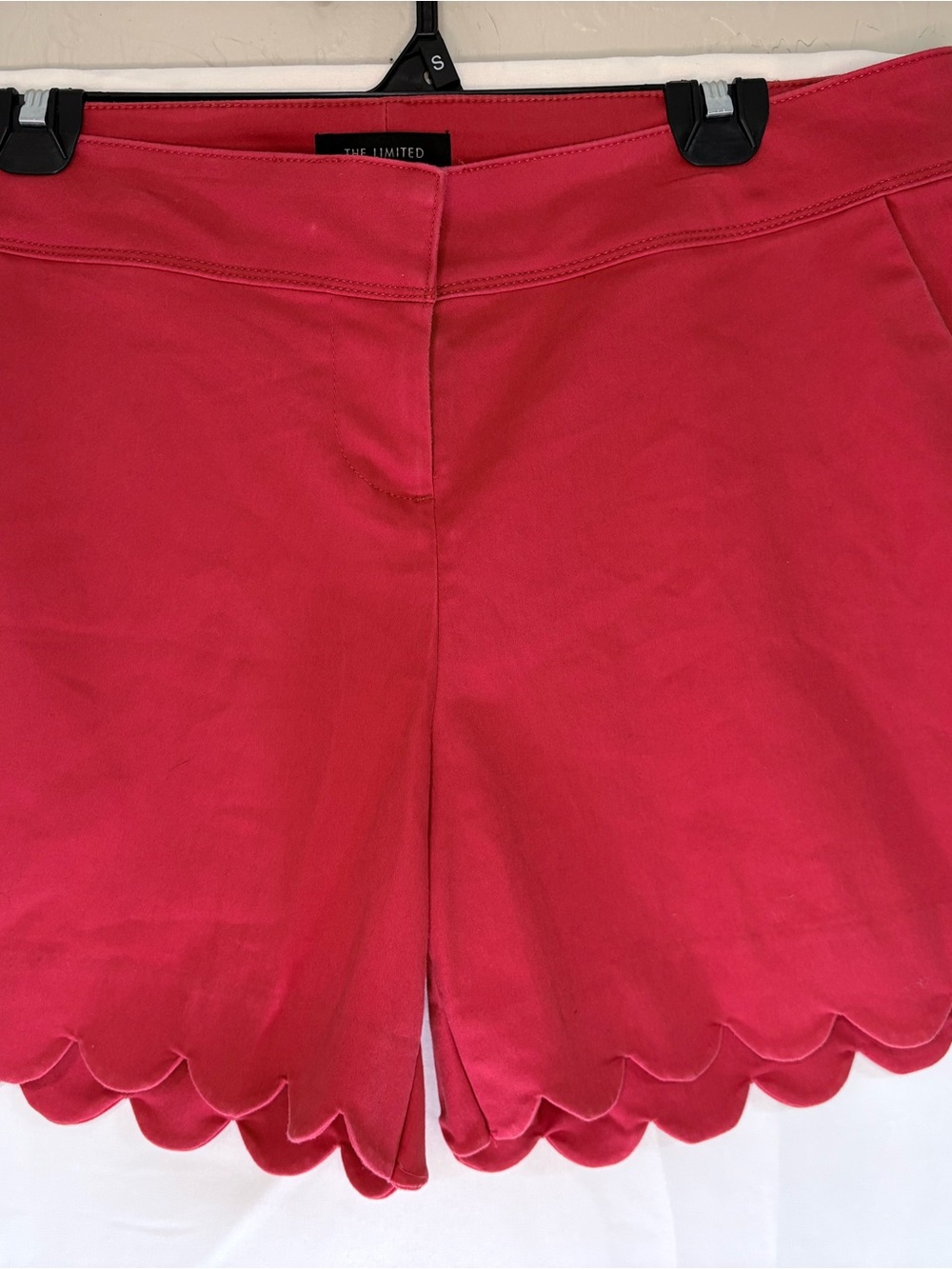The Limited Bright Red Scalloped Hem Women's Shorts